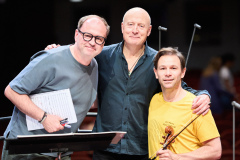 Tonu-Korvits-Paavo-Jarvi-and-Amihai-Grosz_photo-credit-Kaupo-Kikkas