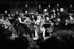 Kristine-and-Margarita-Balanas_Paavo-Jarvi_Estonian-Festival-Orchestra-8-photo-credit-Kaupo-Kikkas