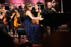 Tahe-Lee-Liiv_Paavo-Jarvi_Estonian-Festival-Orchestra-3_photo-credit-Kaupo-Kikkas