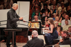 Tahe-Lee-Liiv_Paavo-Jarvi_Estonian-Festival-Orchestra-3_photo-credt-Toiv-Joul