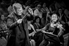 Kaur-Pennert_Jarvi-Academy-Symphony-Orchestra_photo-credit-Toiv-Joul