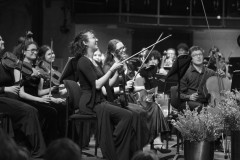 Mika-Chicon-concert-master_Jarvi-Academy-Symphony-Orchestra_photo-credit-Taavi-Kull
