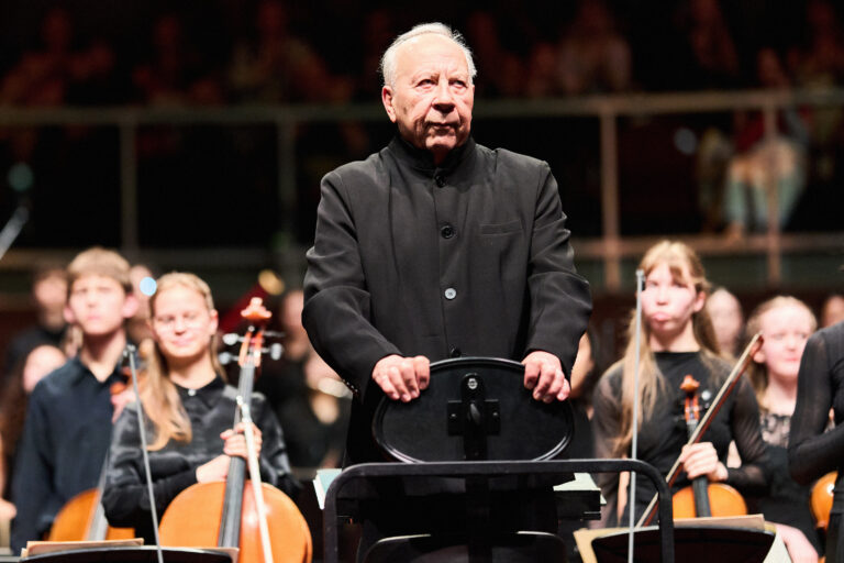 Pärnu muusikafestival algas maestro Neeme Järvi dirigeerimisel